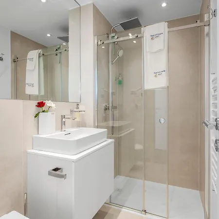 Apartment Pearl Of Croatia 4 Sterne Trogir