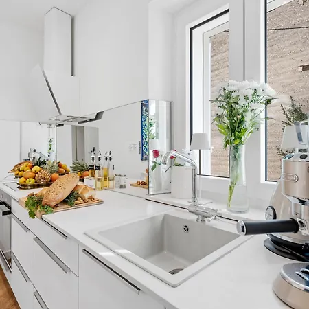 Pearl Of Croatia 4 Sterne Apartment *